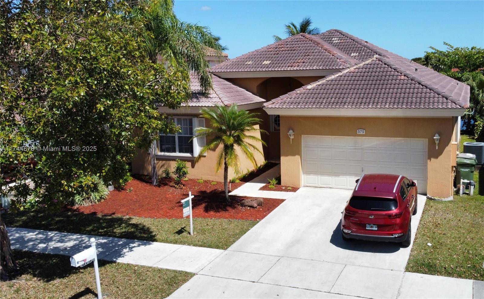 Homestead, FL 33033,575 SE 29th Dr