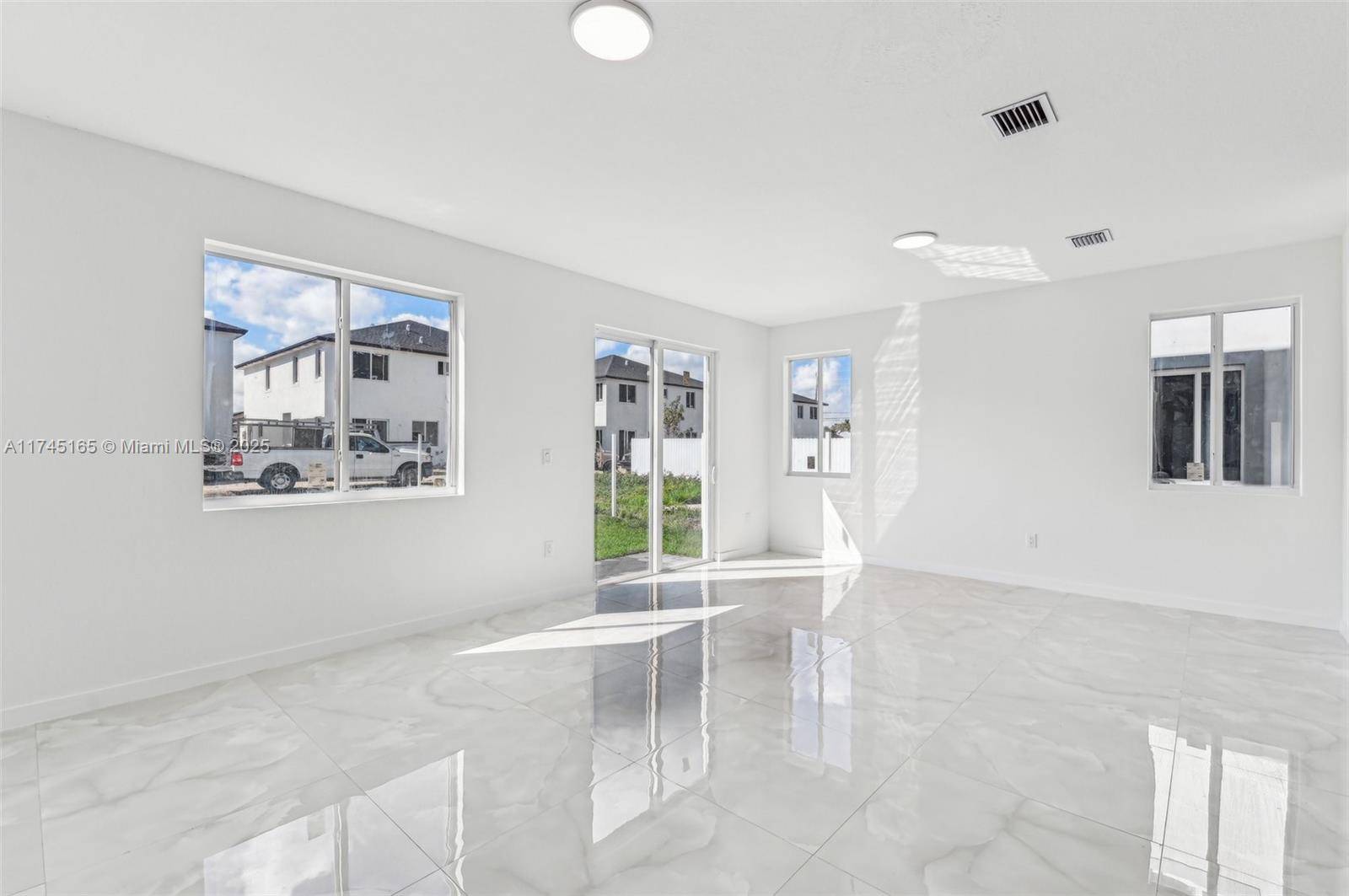 Miami, FL 33170,22445 SW 125 Ave