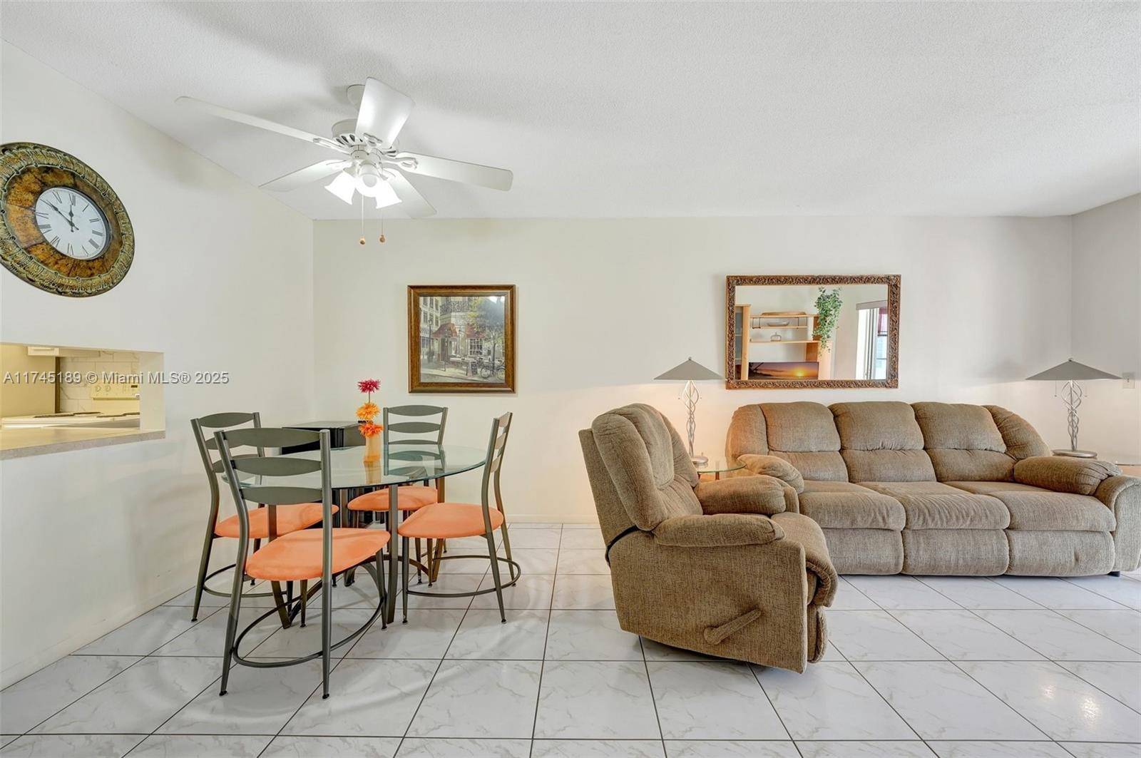 Lauderdale Lakes, FL 33313,2801 NW 47th Ter #305B
