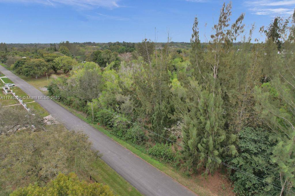 Southwest Ranches, FL 33331,55 N Sw St