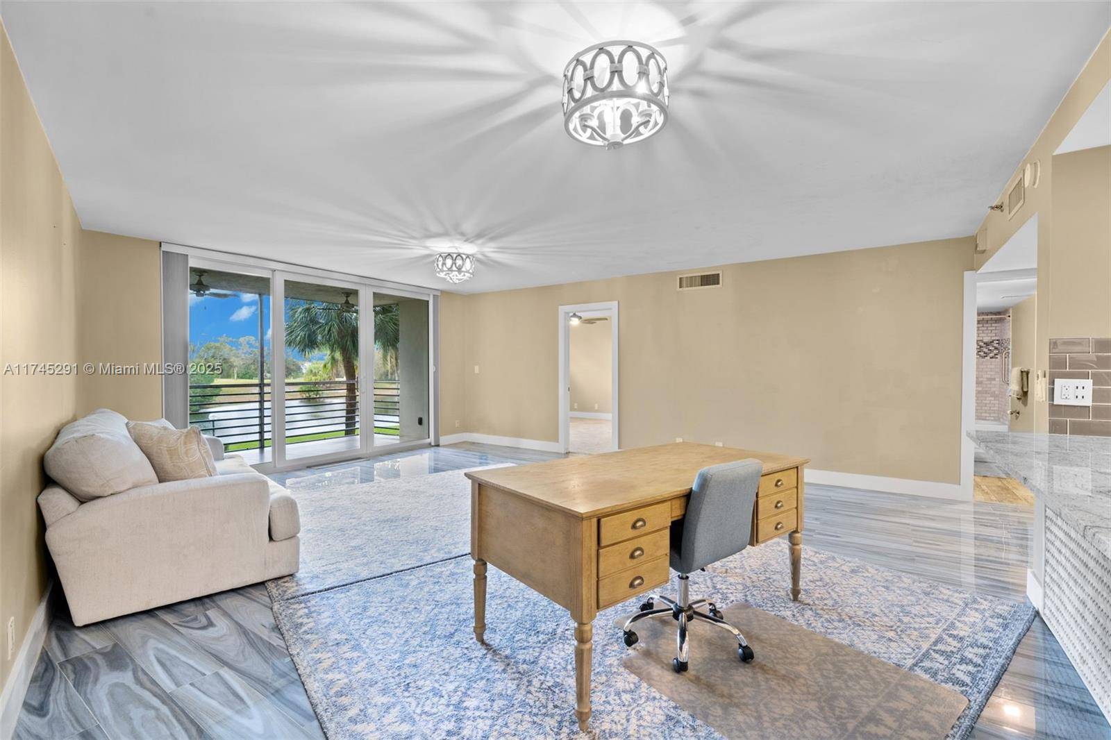 Pompano Beach, FL 33069,3499 Oaks Way # 205 #205