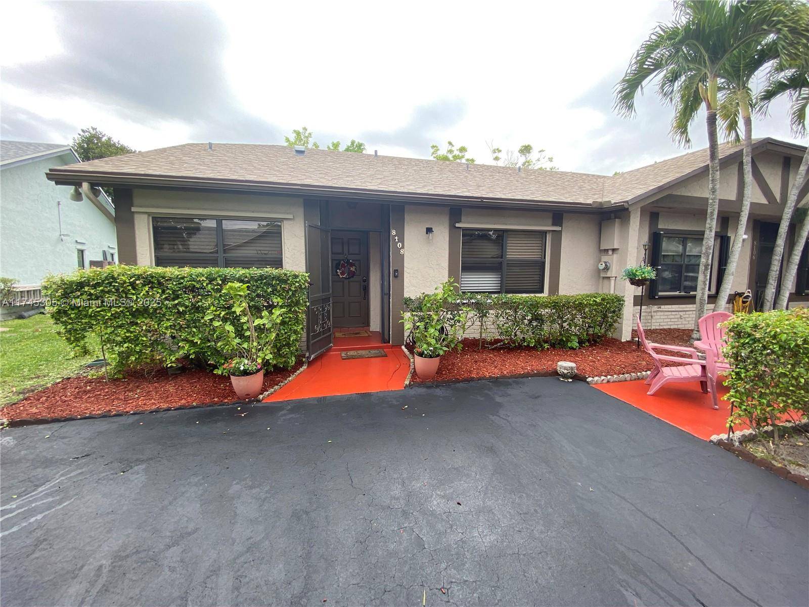 Tamarac, FL 33321,8108 NW 100th Way #8108