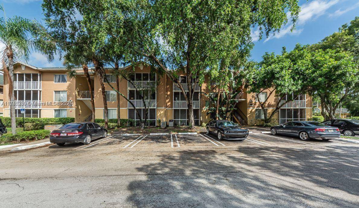 Pompano Beach, FL 33069,Address not disclosed