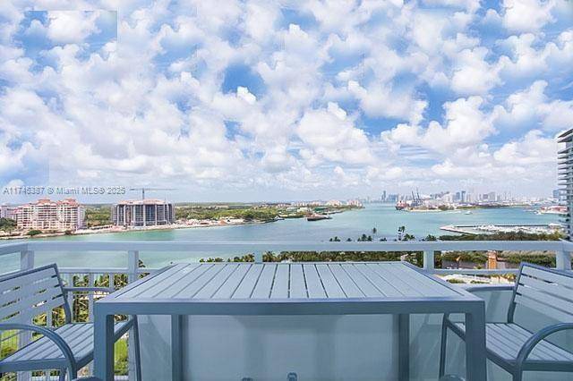 Miami Beach, FL 33139,400 S Pointe Dr #1501