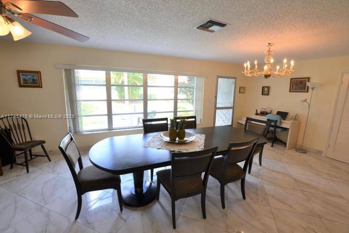West Palm Beach, FL 33415,2886 E Fernley Dr #58