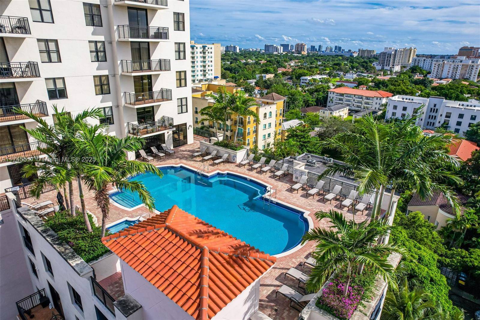 Coral Gables, FL 33134,888 S Douglas Rd #1516