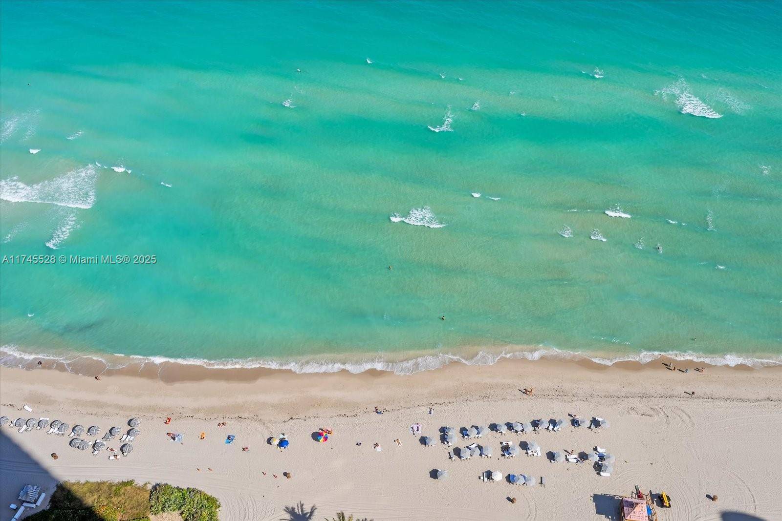 Sunny Isles Beach, FL 33160,16901 Collins Ave #3905