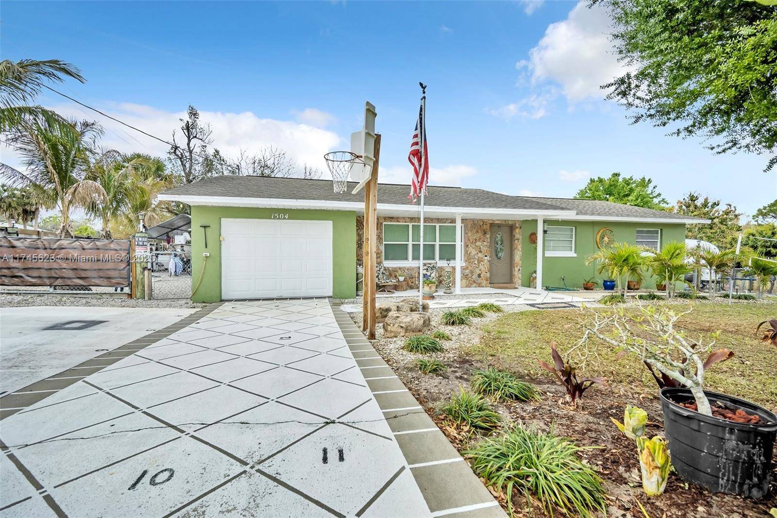 Sebring, FL 33870,1504 Assembly Point Drive