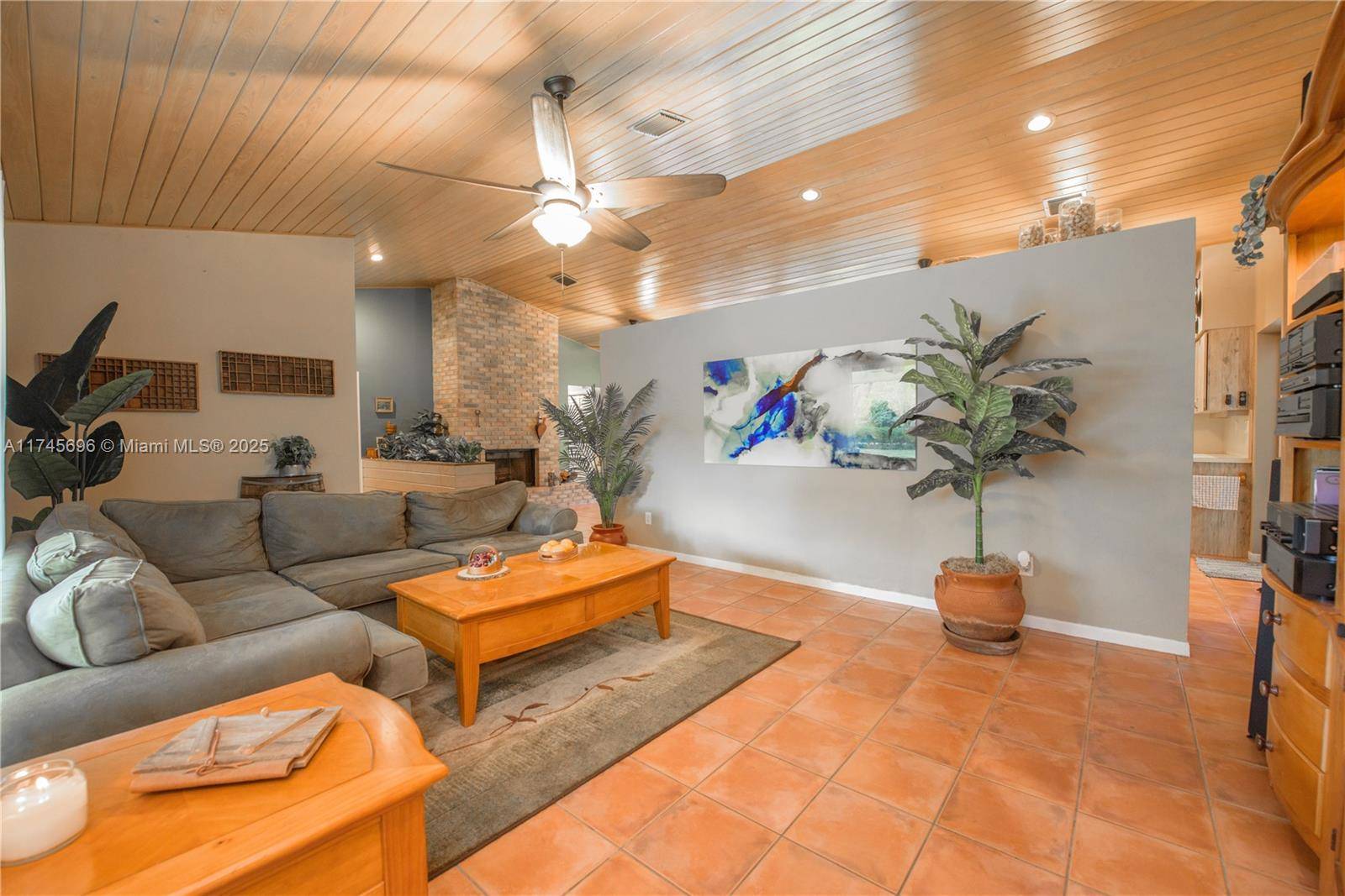 Homestead, FL 33034,19425 SW 334th St