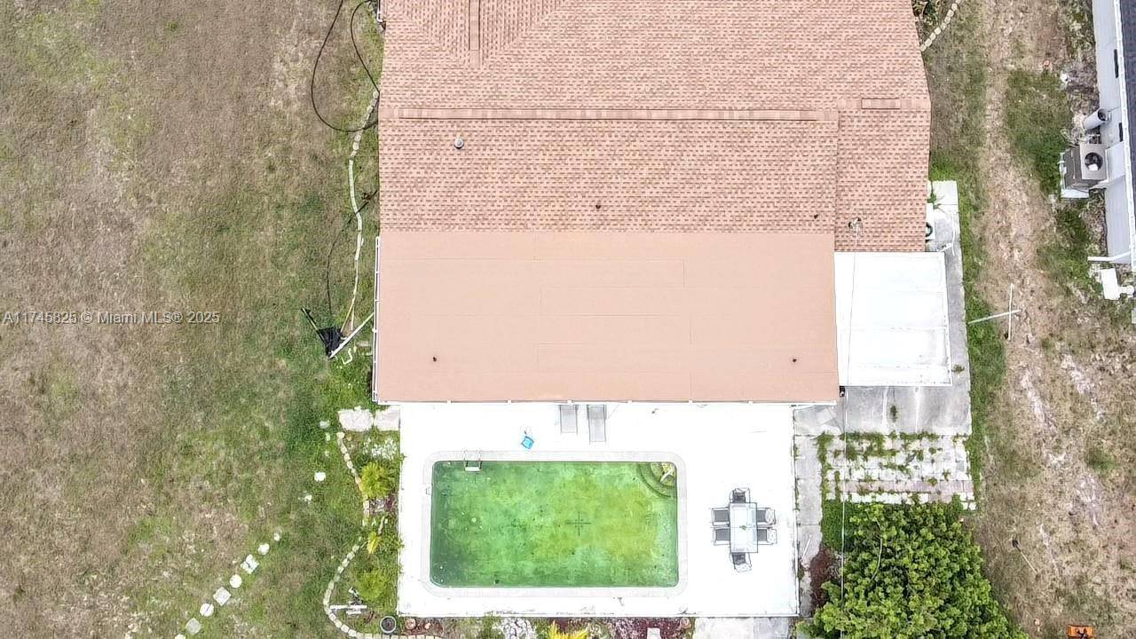 Port Charlotte, FL 33952,156 Francis DR NE