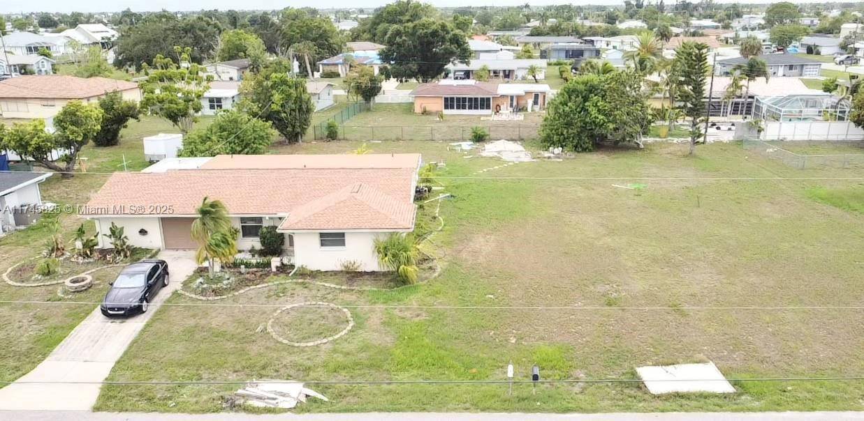 Port Charlotte, FL 33952,156 Francis DR NE