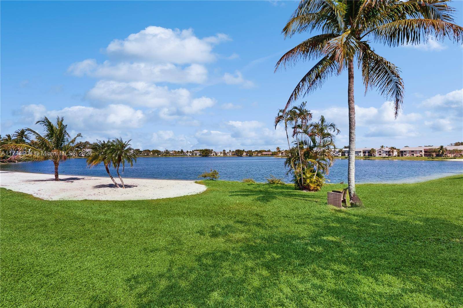 Homestead, FL 33034,809 Hamilton Dr #809F