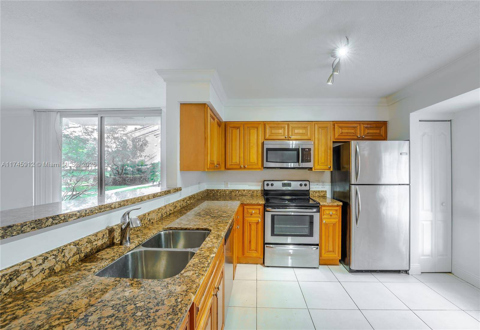 Miramar, FL 33025,12178 Saint Andrews Pl #112