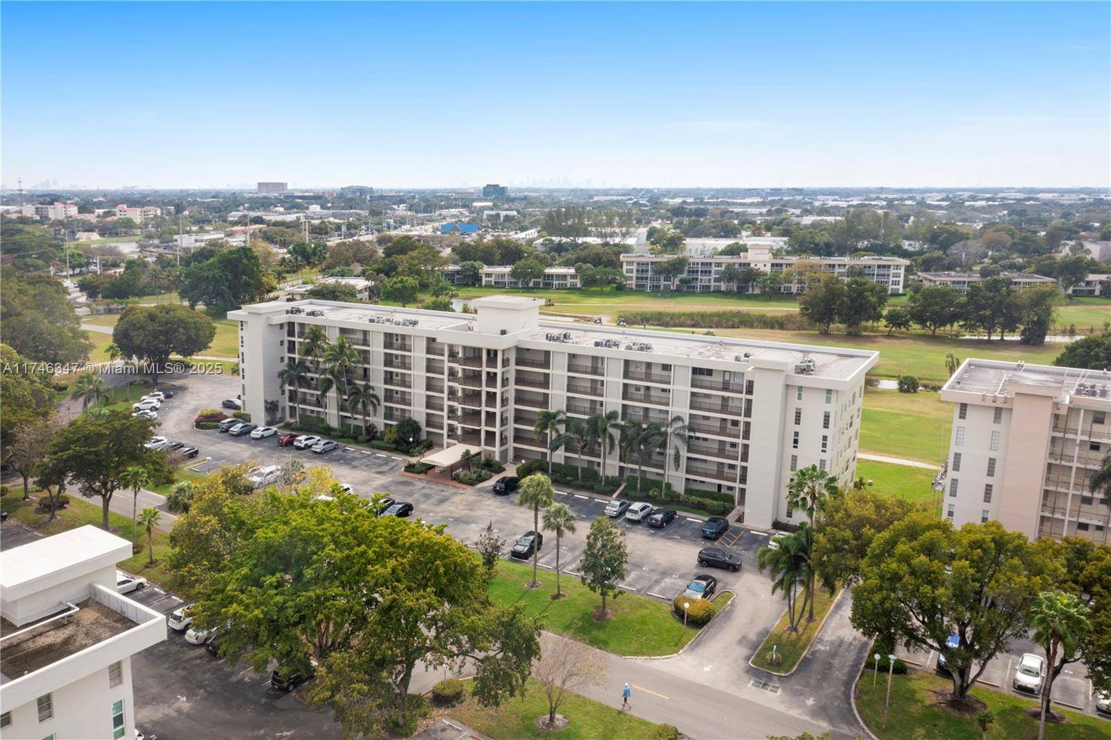 Pompano Beach, FL 33069,3001 S Course Dr #501