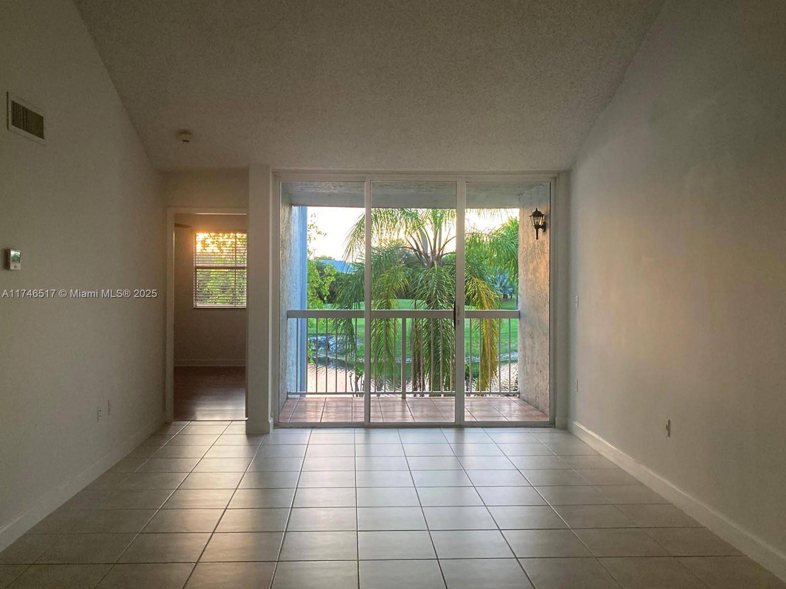 Doral, FL 33178,4974 NW 97th PL #310