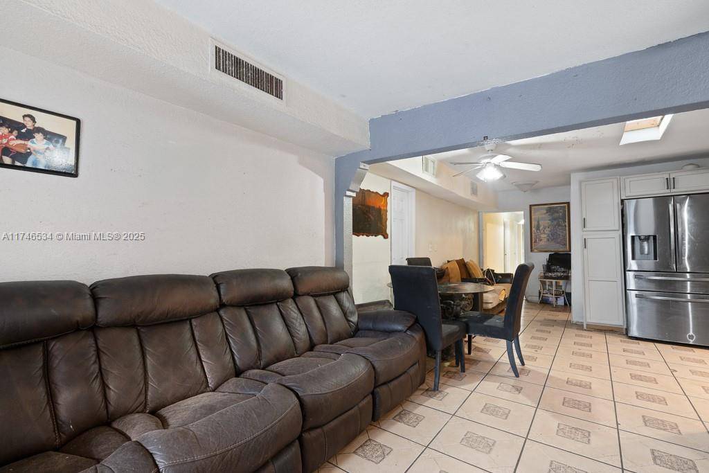 Sweetwater, FL 33174,10955 SW 7th St