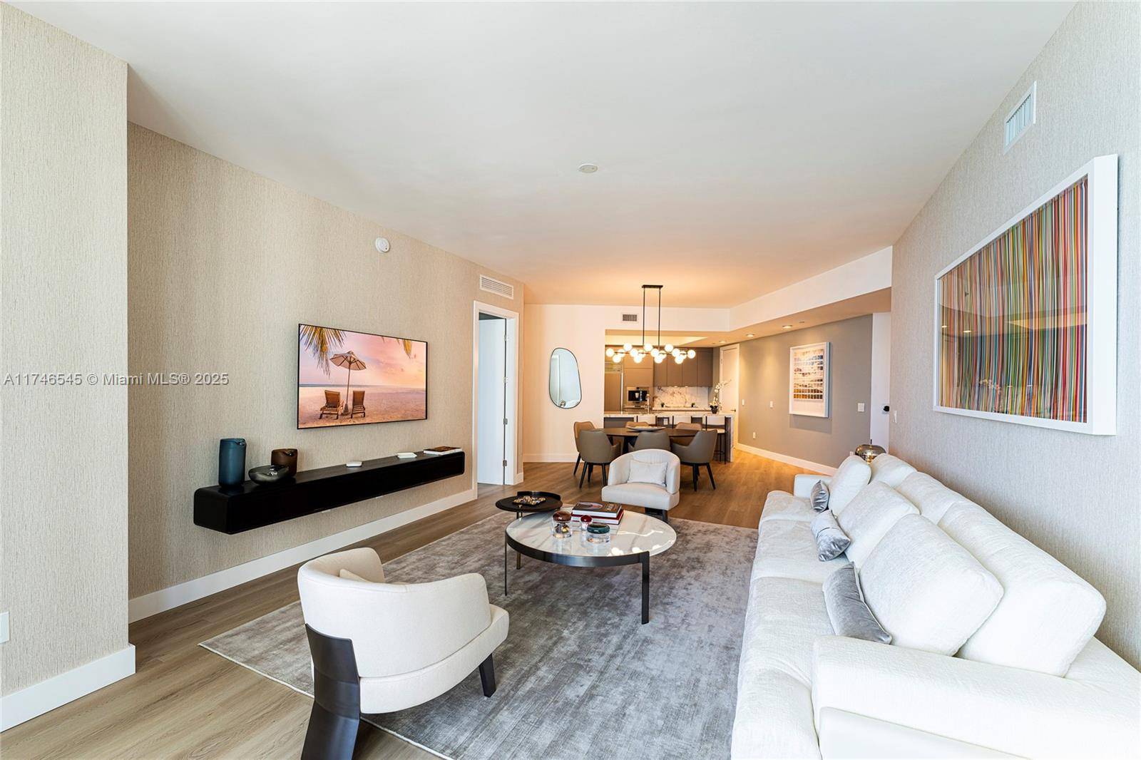 Sunny Isles Beach, FL 33160,15901 Collins Ave #903