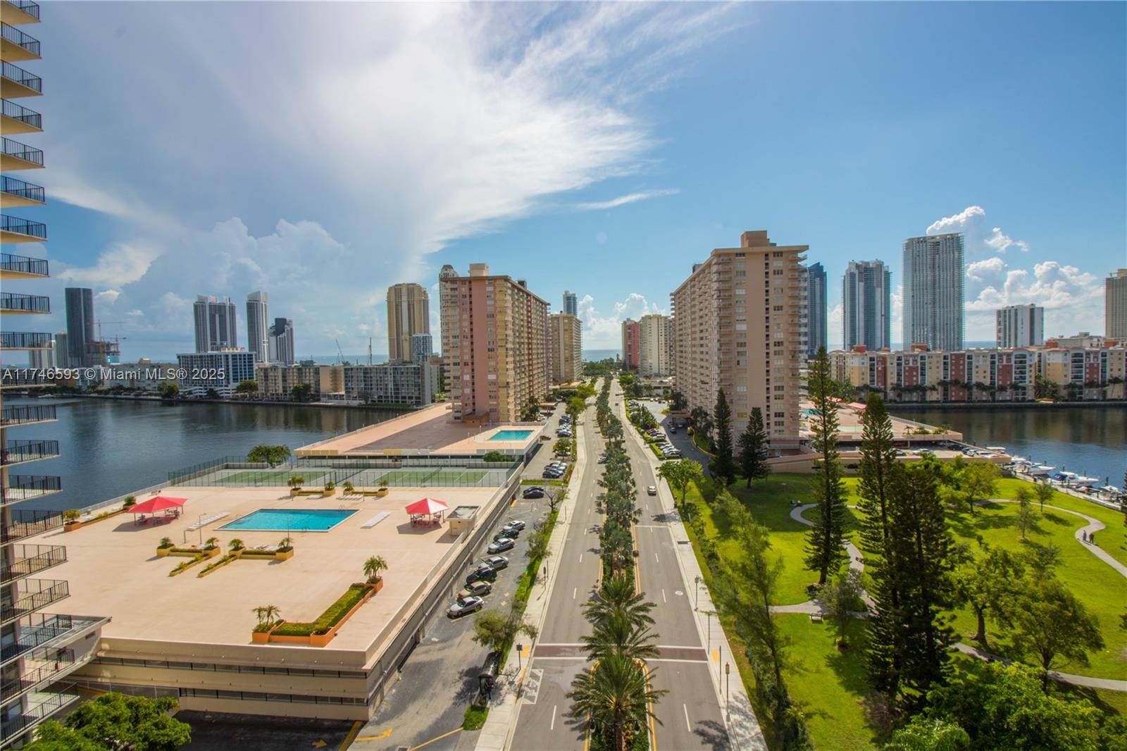 Sunny Isles Beach, FL 33160,290 174th St #1410