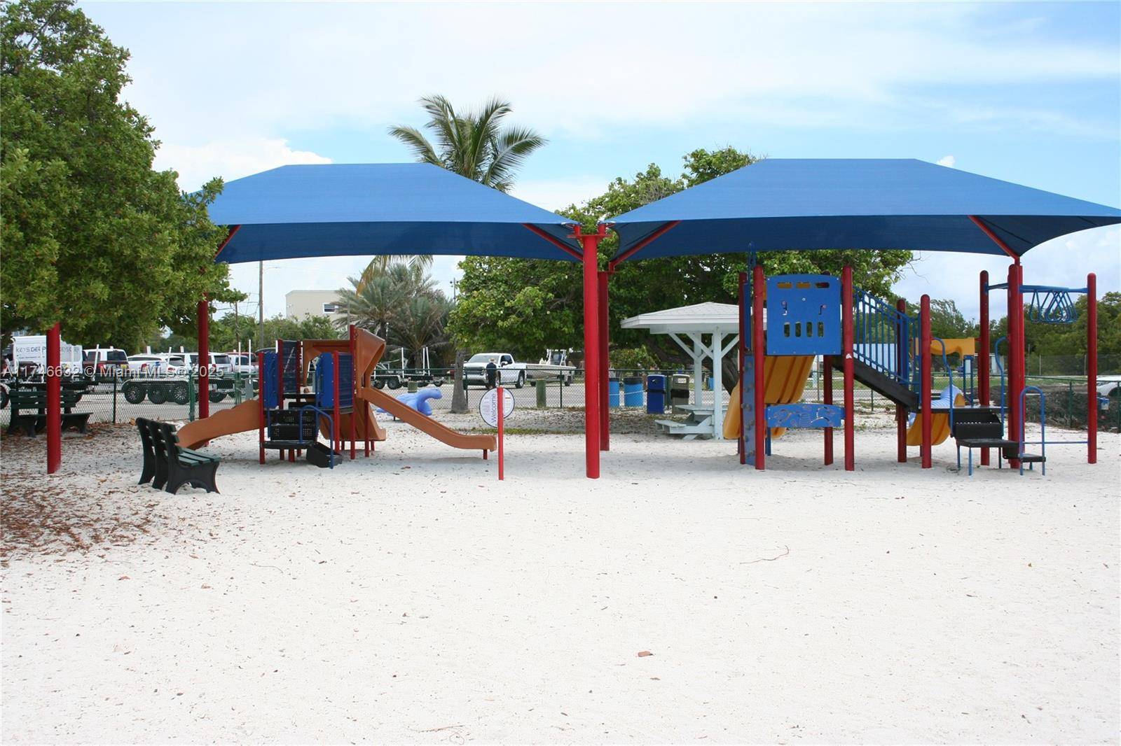 Key Largo, FL 33070,234 Antigua Rd