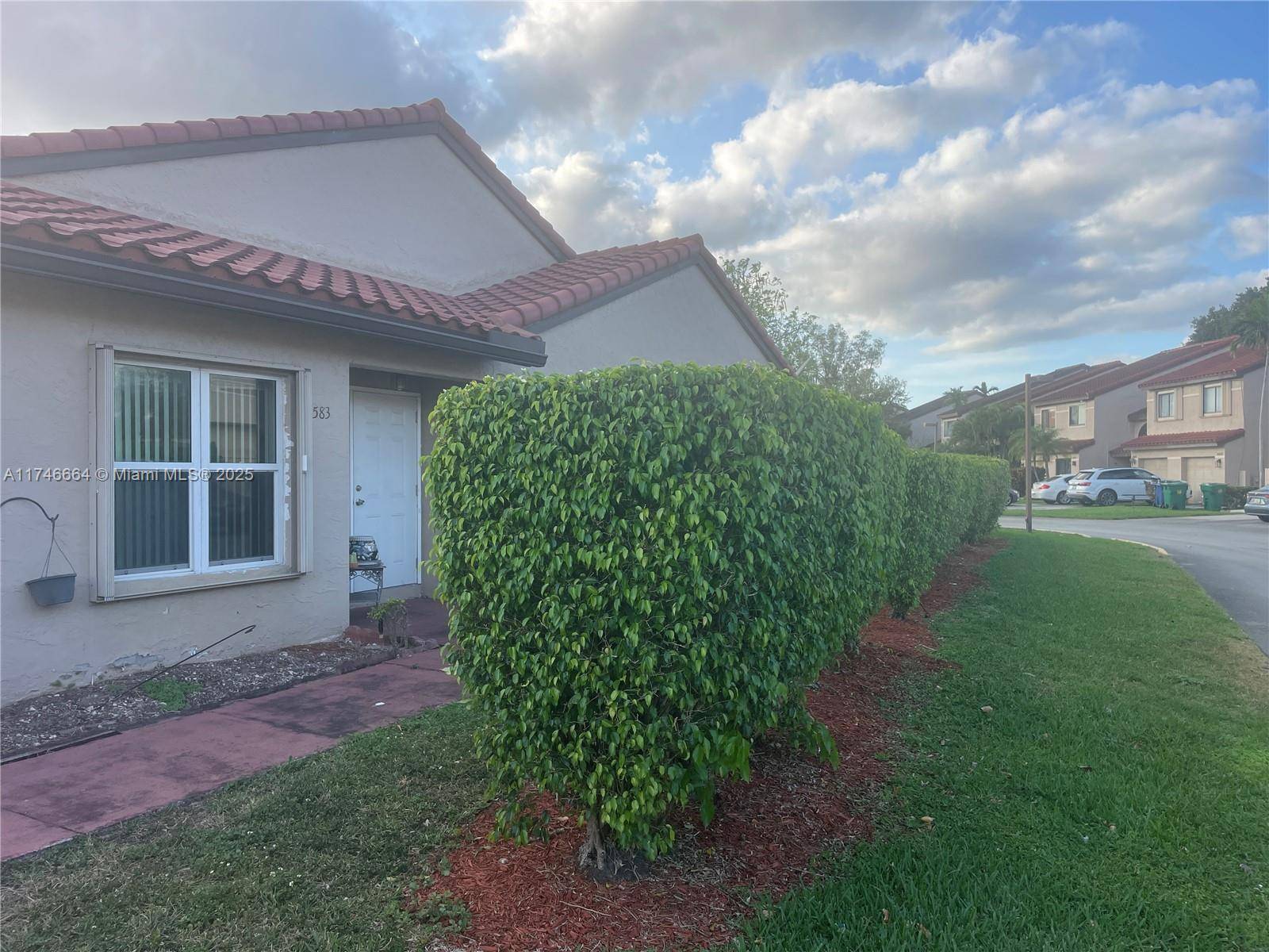 Lauderhill, FL 33319,Address not disclosed