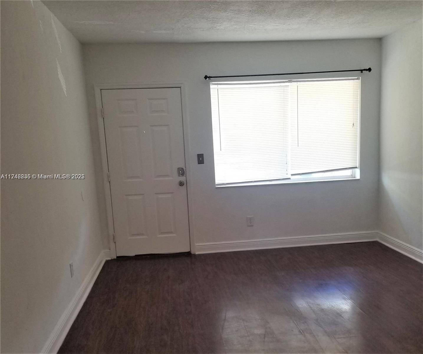 North Miami Beach, FL 33162,941 NE 169th St #216