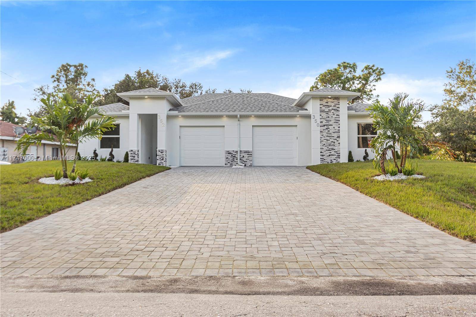 Lehigh Acres, FL 33974,927-929 EISENHOWER BLVD