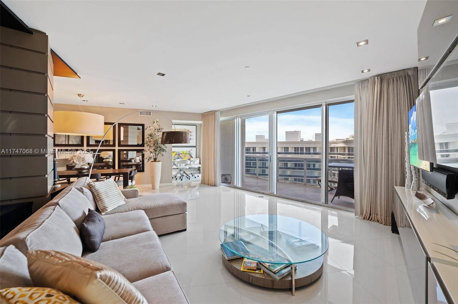 Bal Harbour, FL 33154,9601 Collins Ave #1208