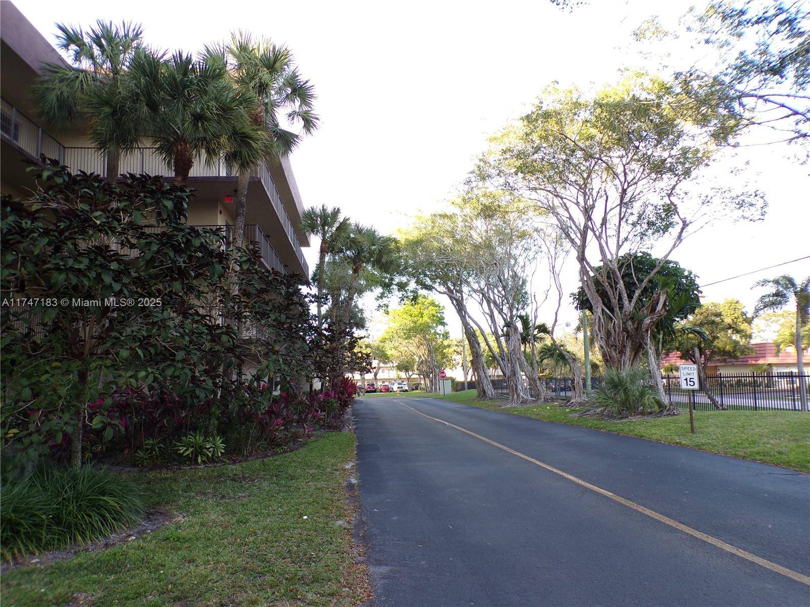 Lauderdale Lakes, FL 33319,3301 NW 47th Ter #206