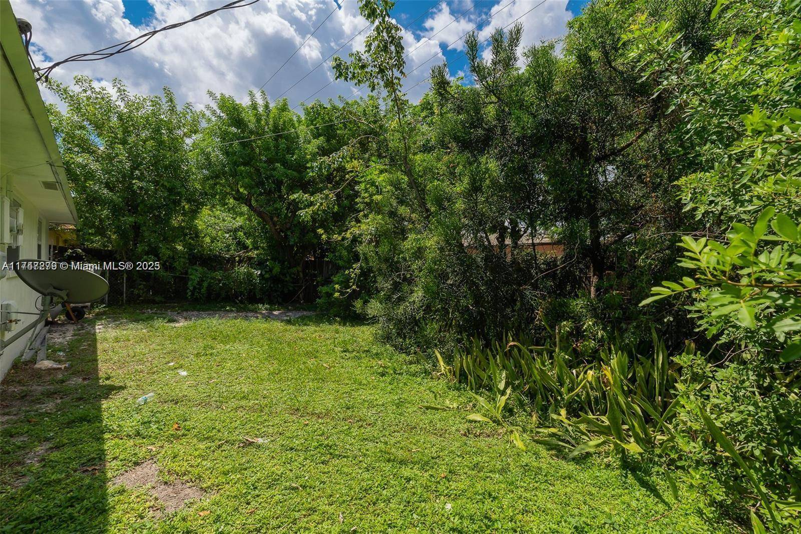 Fort Lauderdale, FL 33311,1539 NW 8th Ave