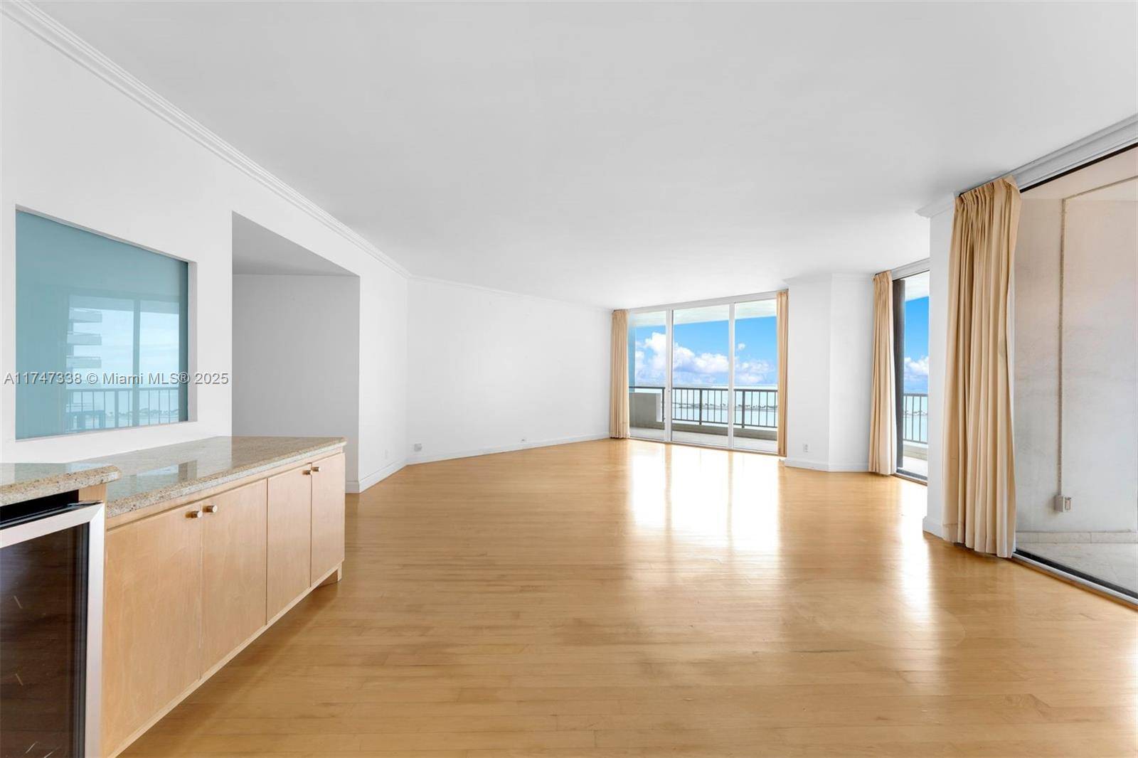 Miami, FL 33129,1581 Brickell Ave #1905