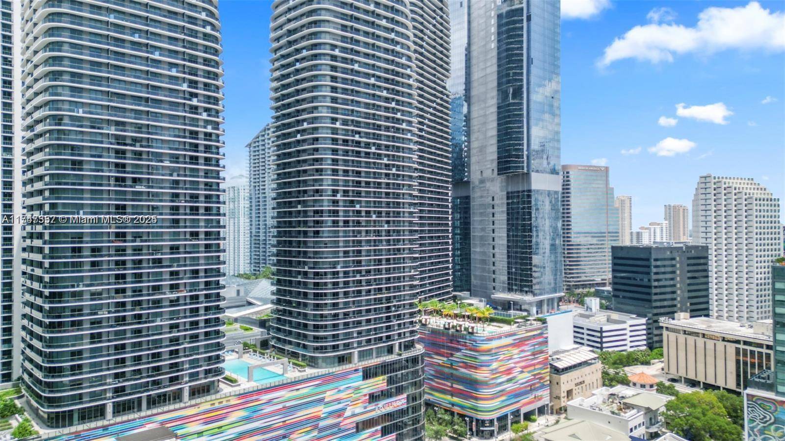 Miami, FL 33130,45 SW 9TH ST #3306