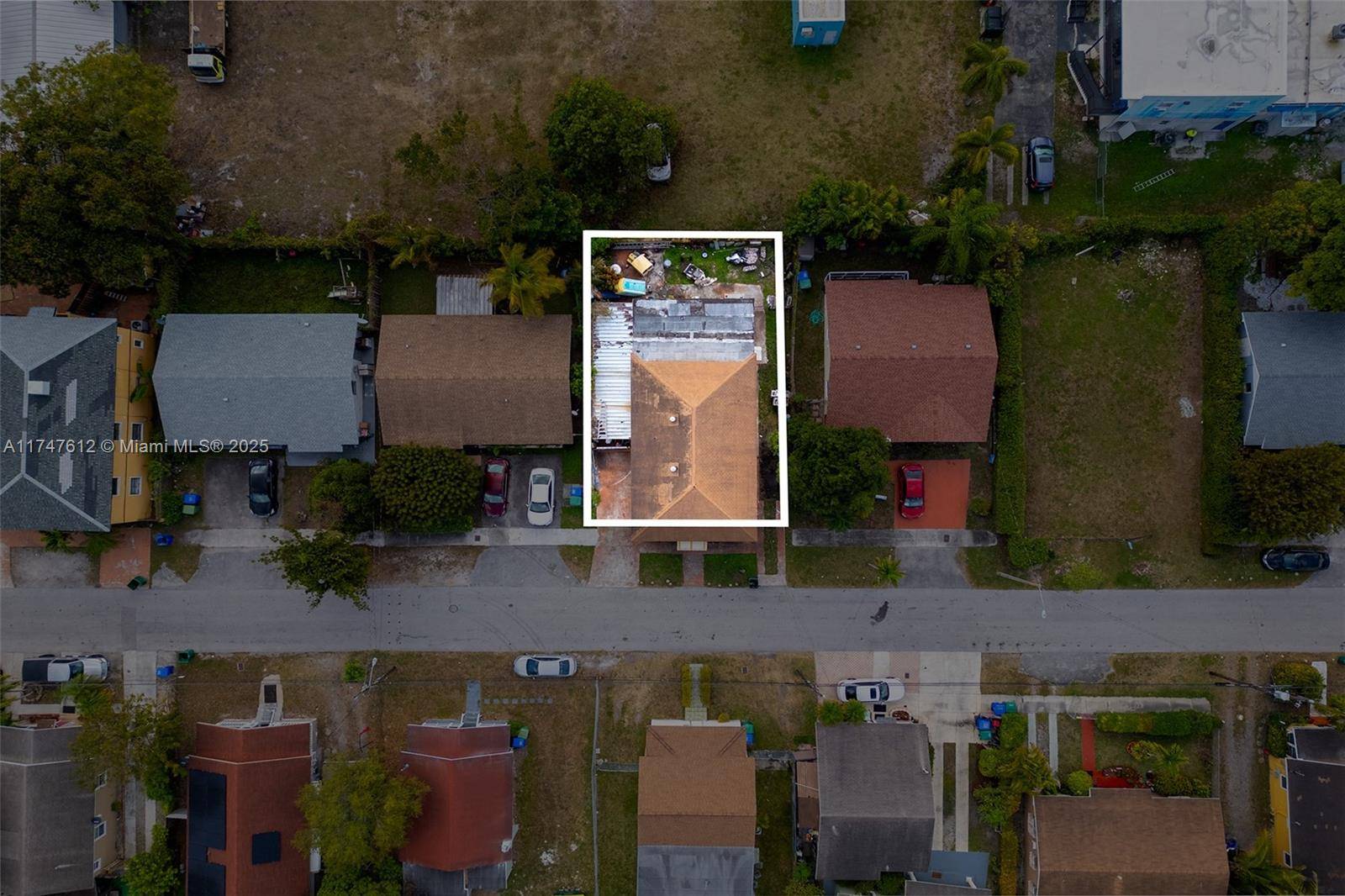 Coconut Grove, FL 33133,3780 Florida Ave