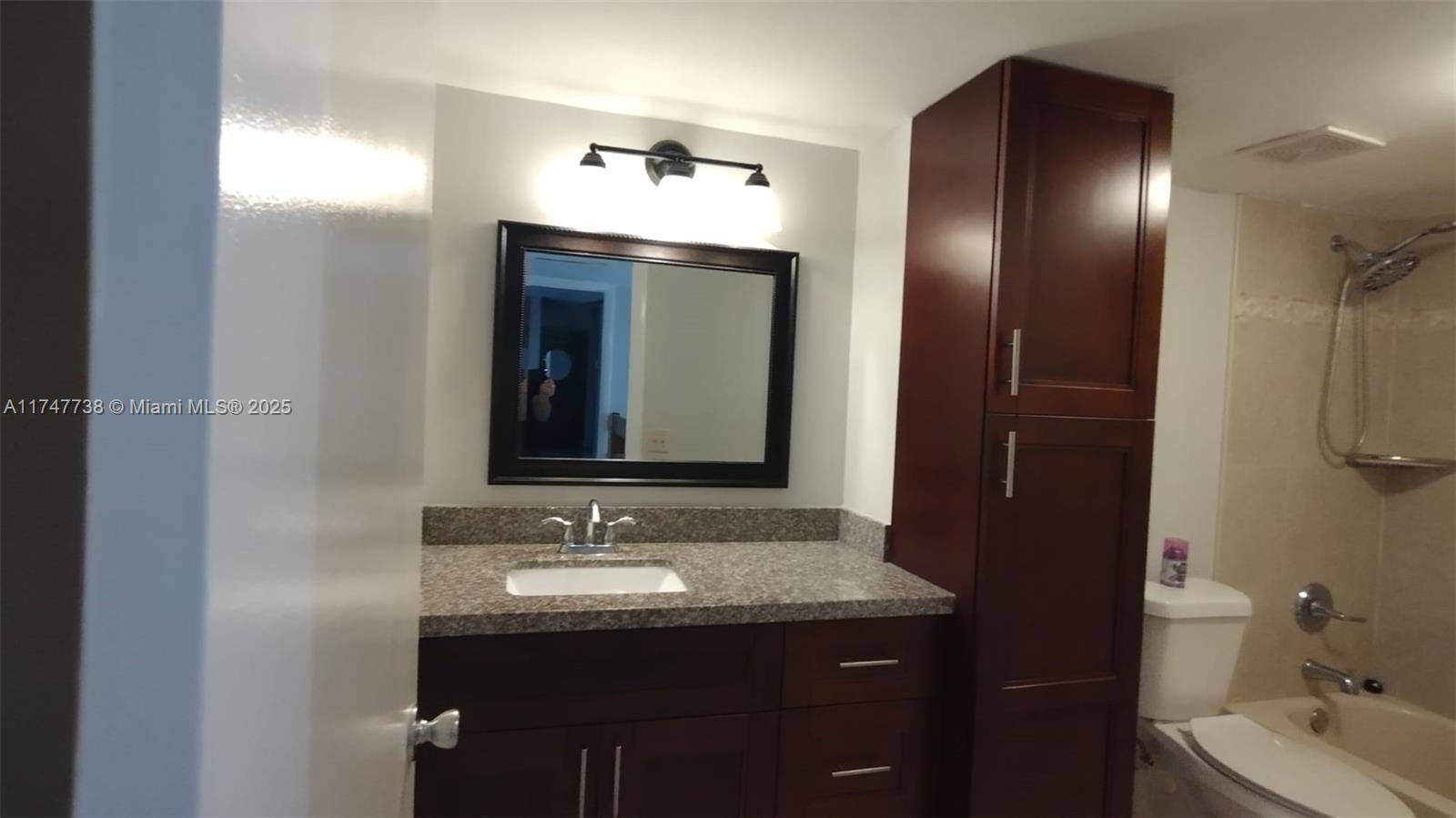 Davie, FL 33325,834 SW 118th Ter #834