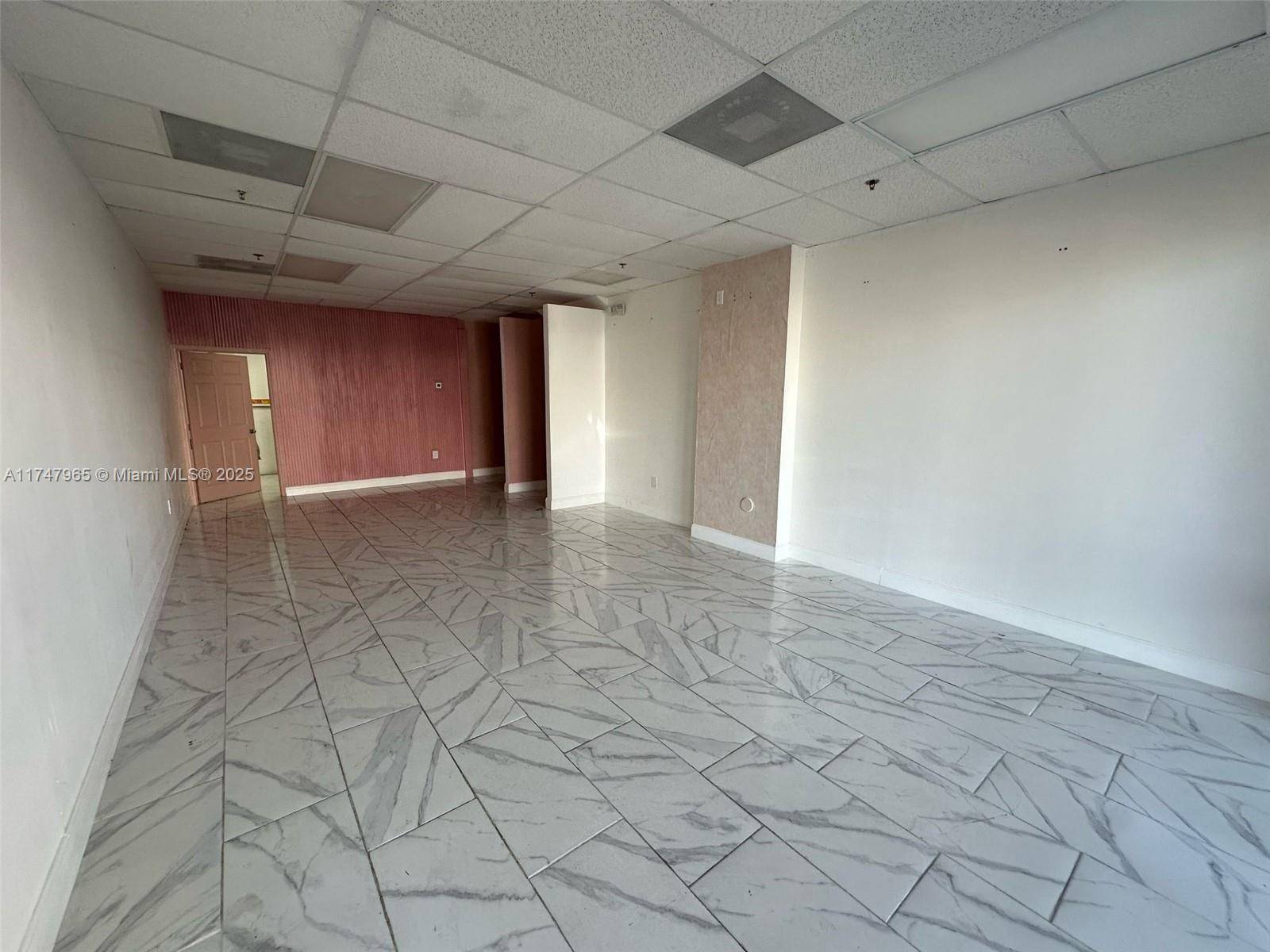 Lauderdale Lakes, FL 33319,3401 N State Road 7 #4040