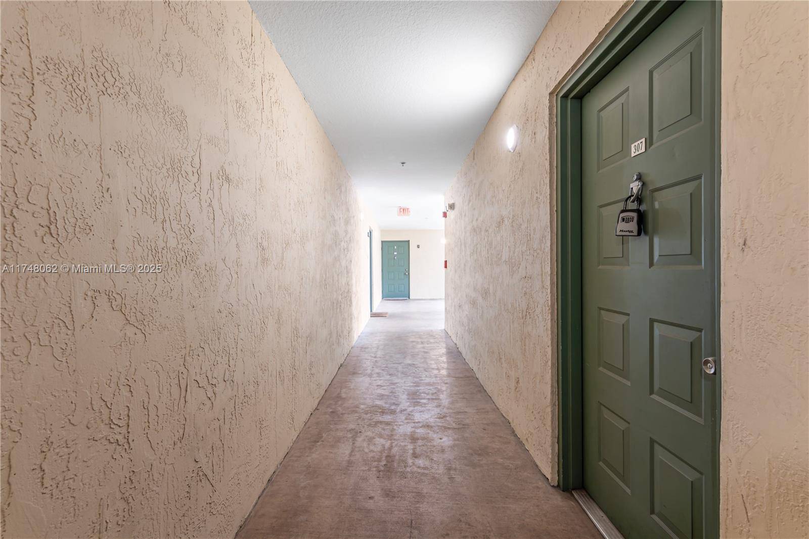 Hollywood, FL 33021,Address not disclosed