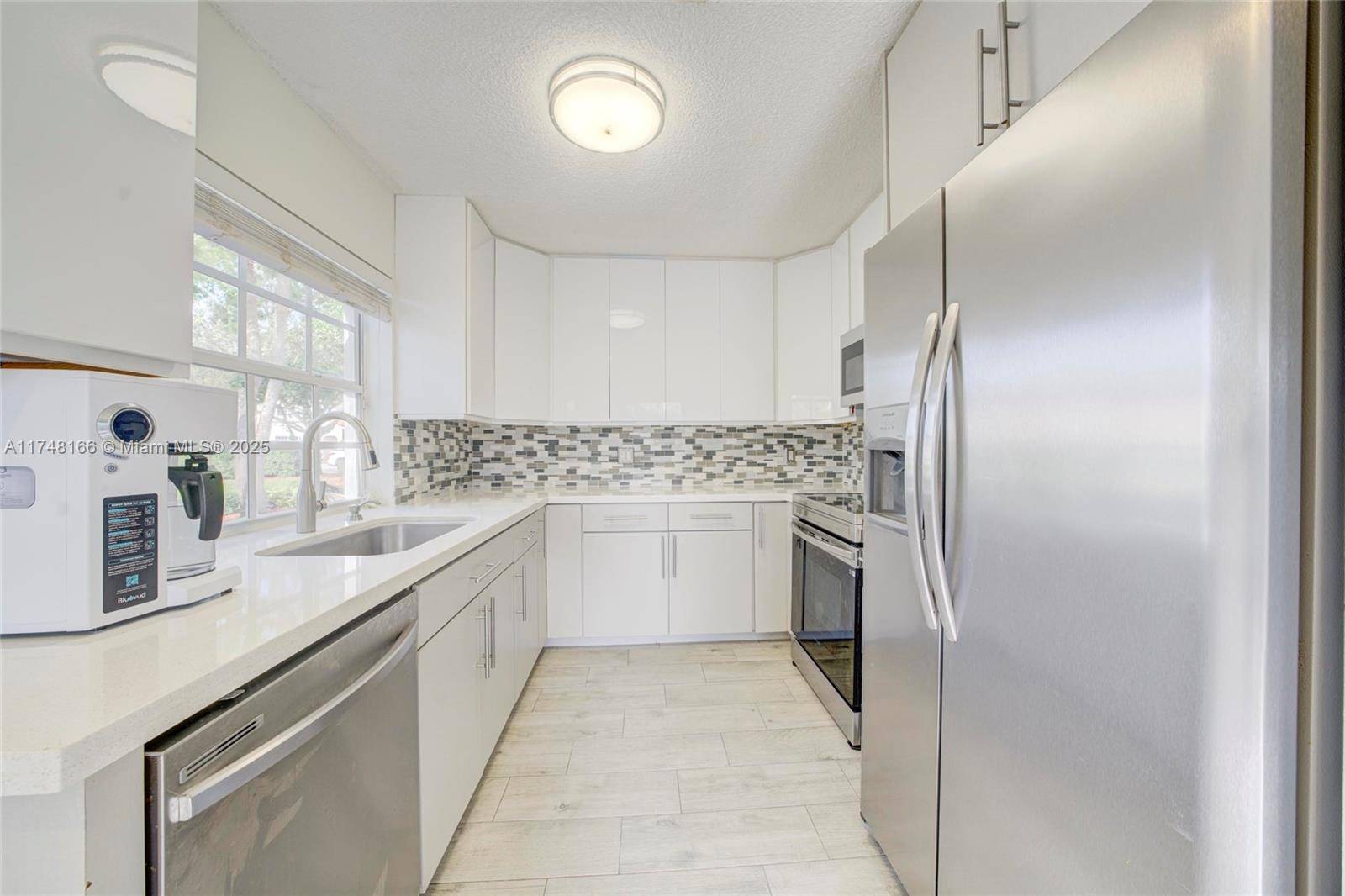 Weston, FL 33326,1438 Springside Dr