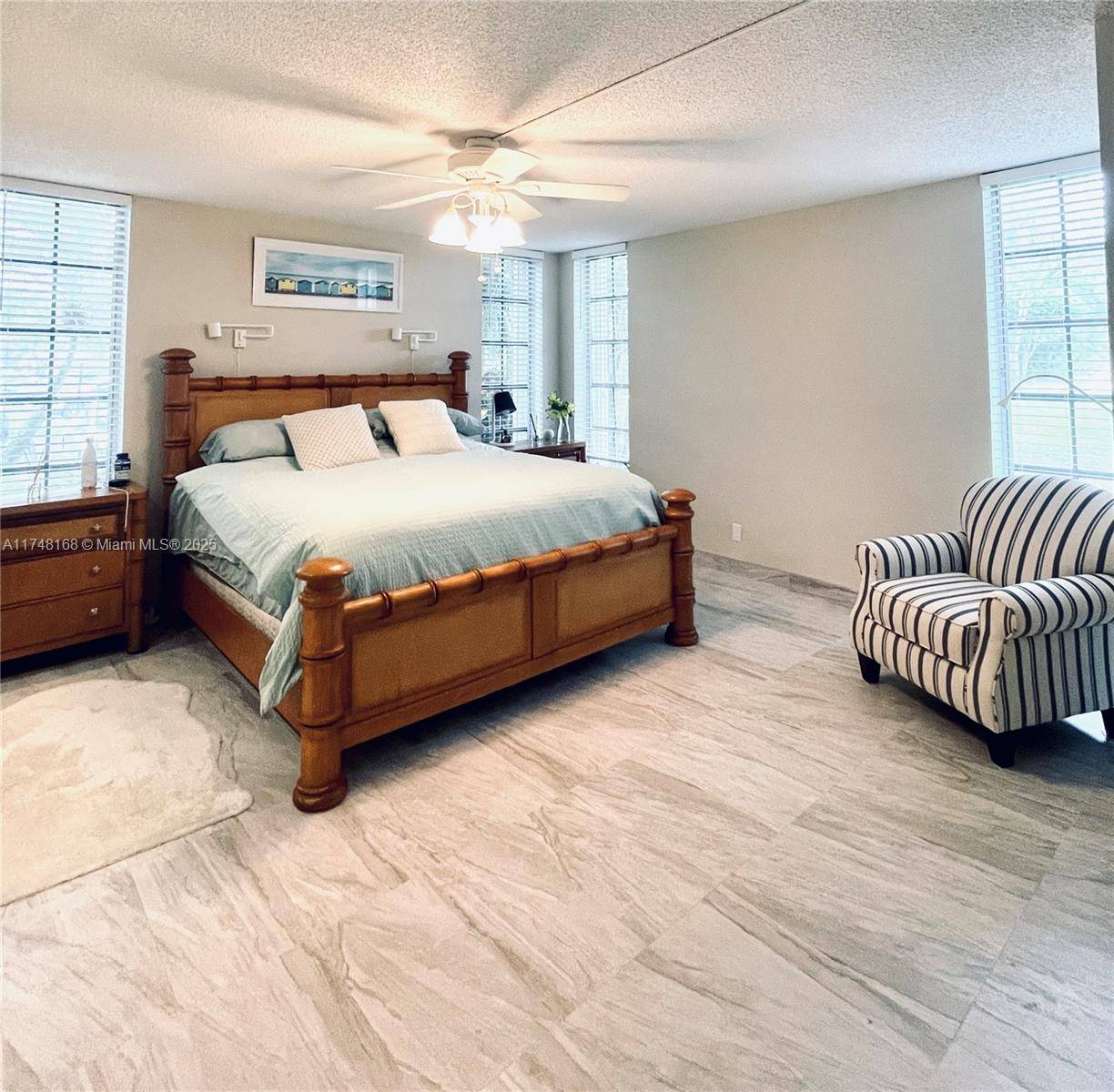 Pompano Beach, FL 33069,3800 Oaks Clubhouse Dr #112