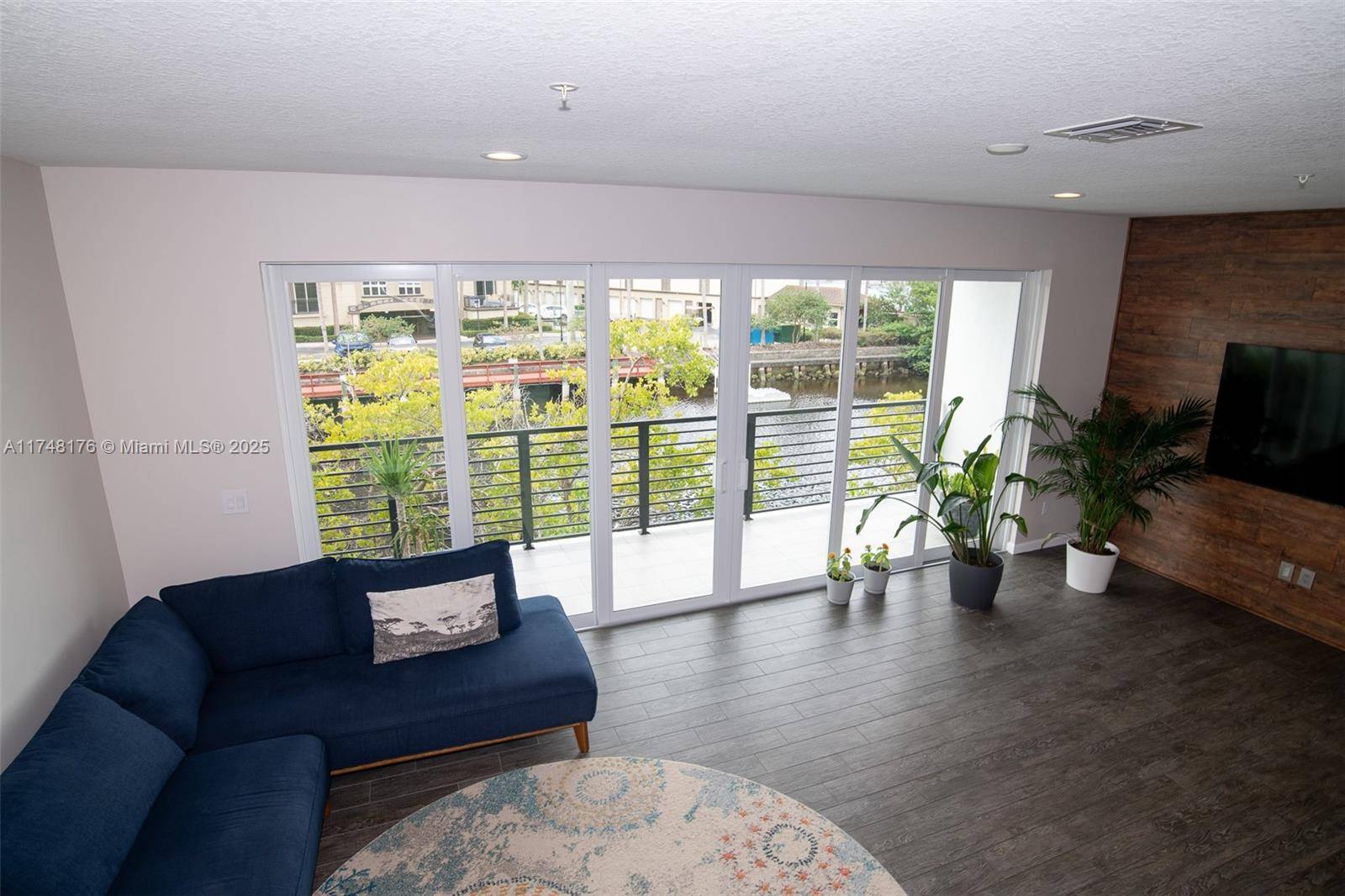 Oakland Park, FL 33334,2900 NE 12th Ter #14