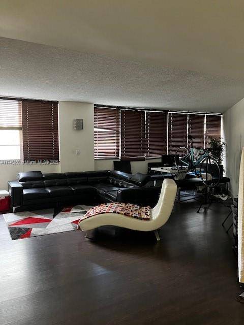 Miami, FL 33131,801 Brickell Bay Dr #362