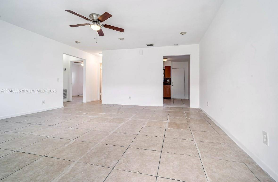 West Park, FL 33023,4030 SW 19th St