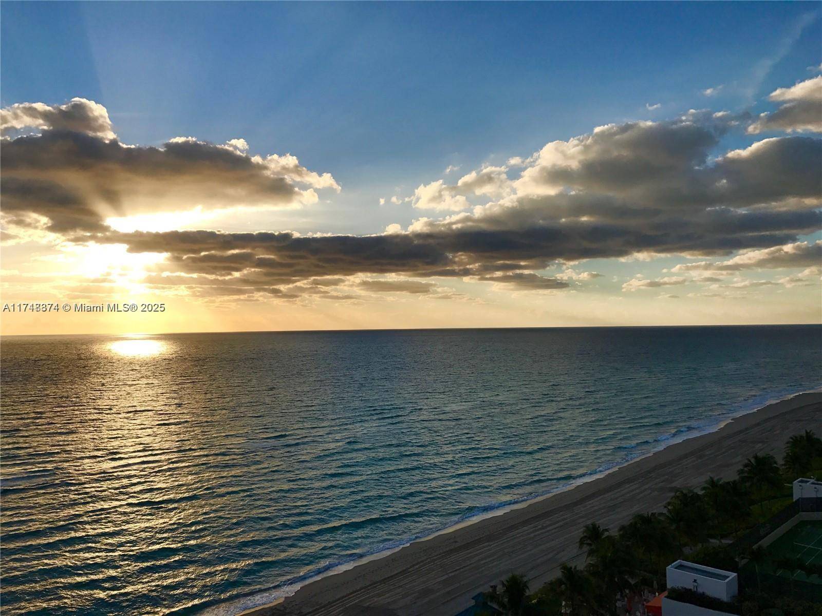 Sunny Isles Beach, FL 33160,19201 Collins Ave #1015