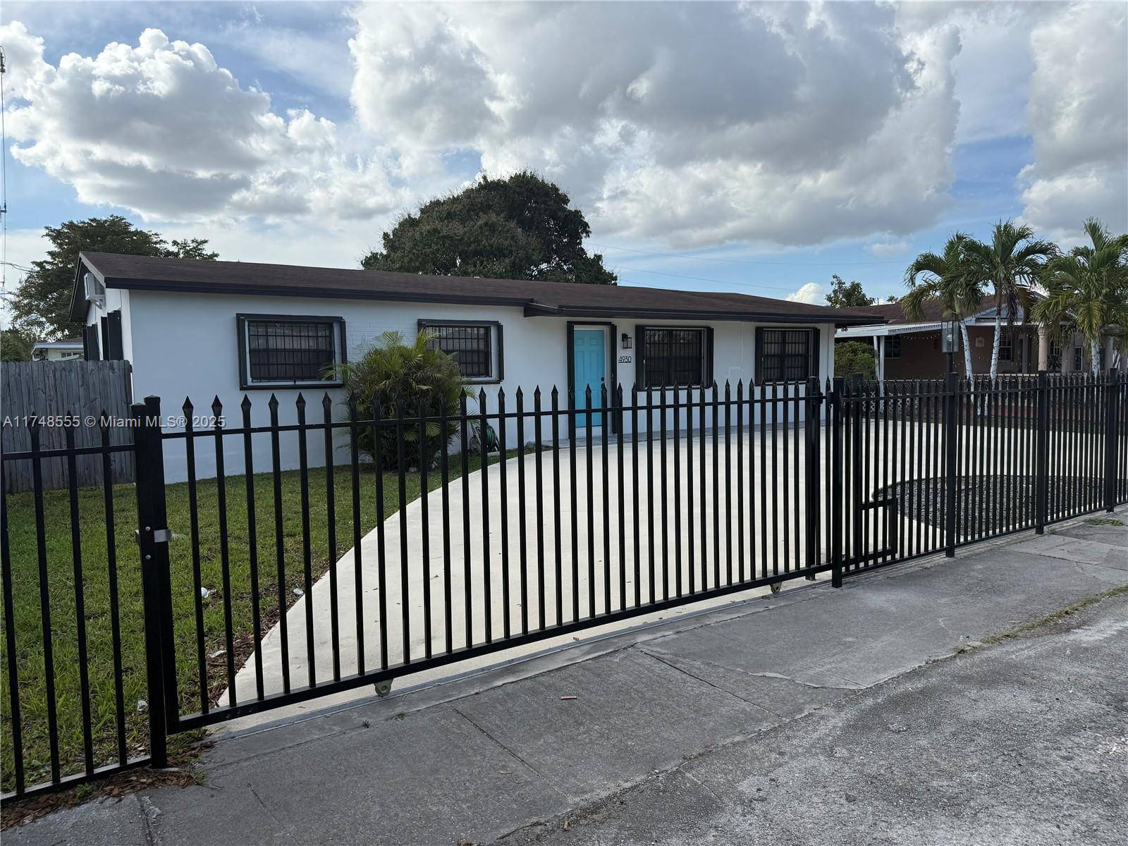 Hialeah, FL 33013,4930 E 9th Ct #.