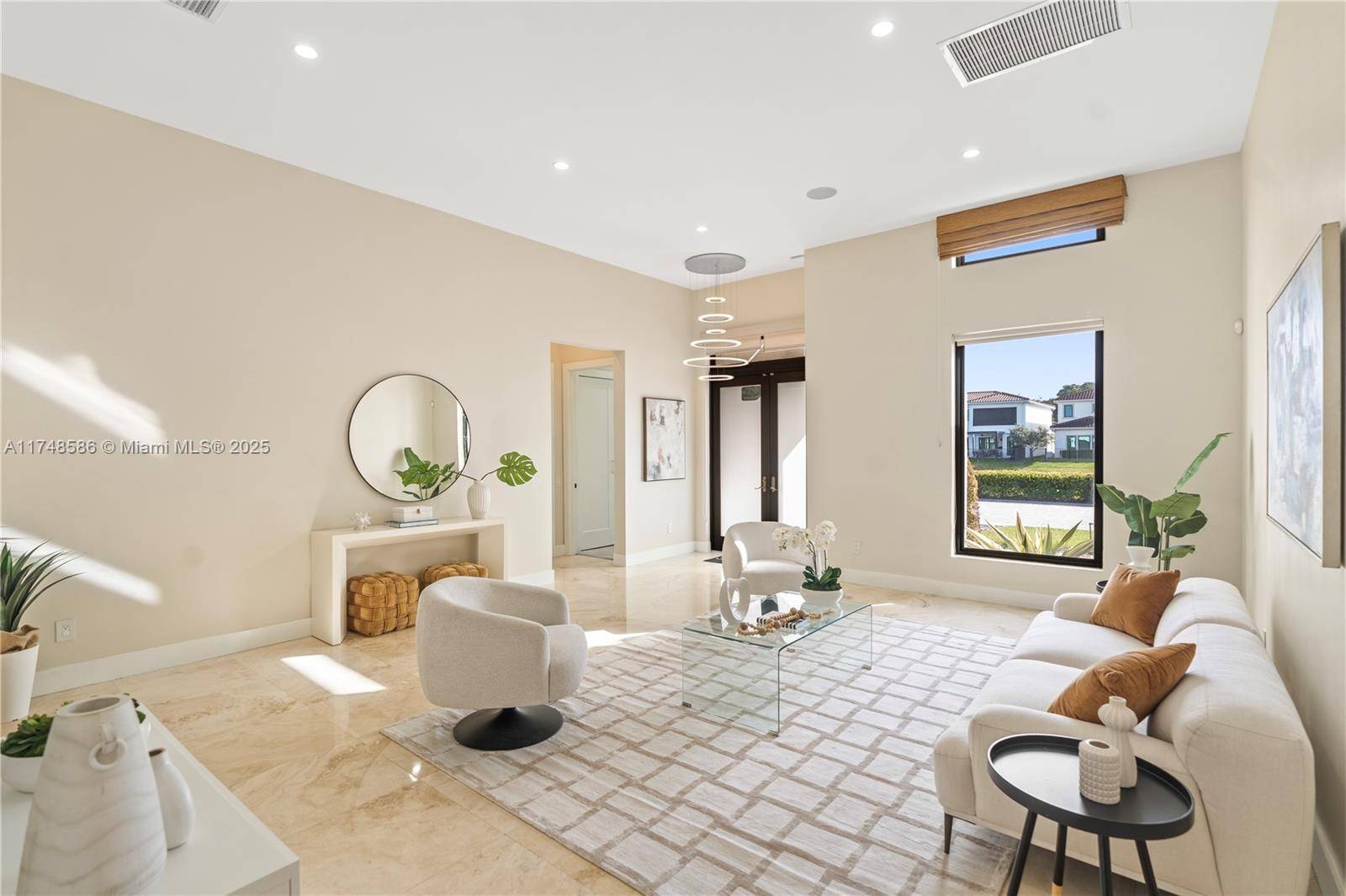 Hollywood, FL 33312,5855 W Brookfield Cir W