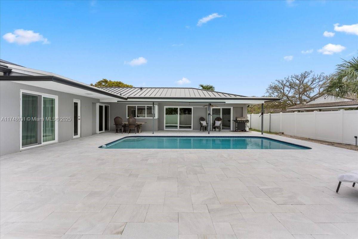 Boca Raton, FL 33433,22111 W Serenata Cir W