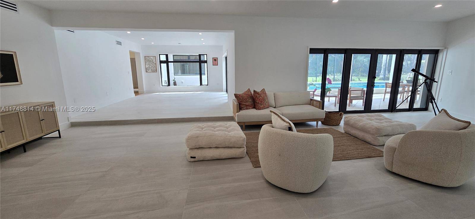 Pinecrest, FL 33156,6220 SW 123rd Ter