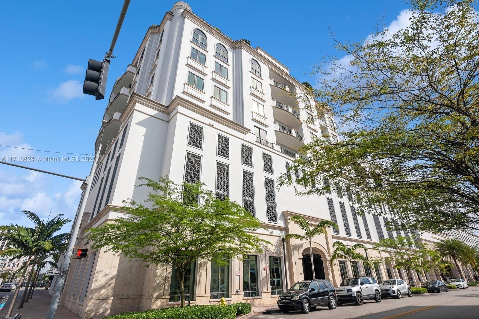 Coral Gables, FL 33134,275 Giralda Ave #7B