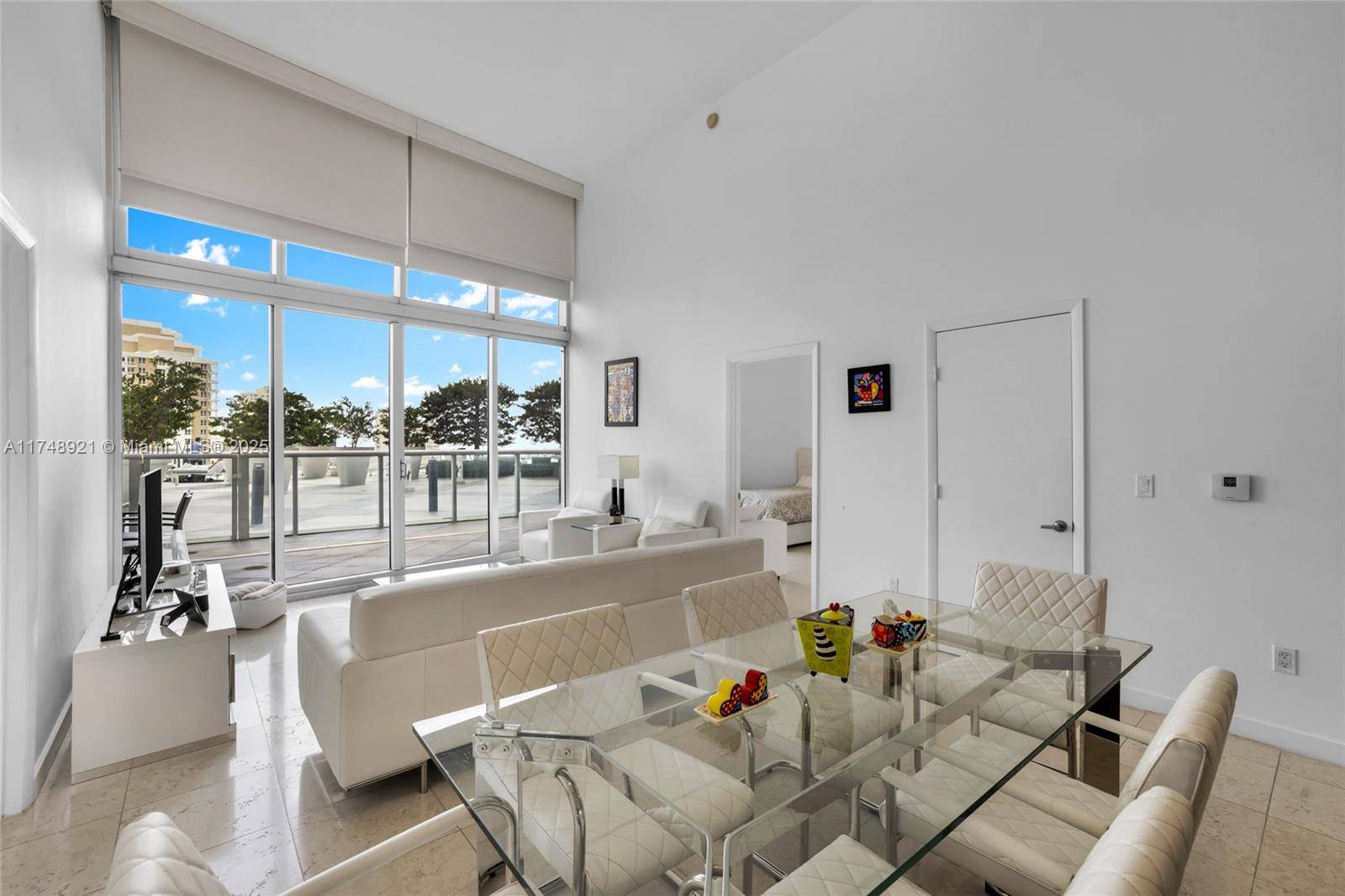 Miami, FL 33131,465 Brickell Ave #1505
