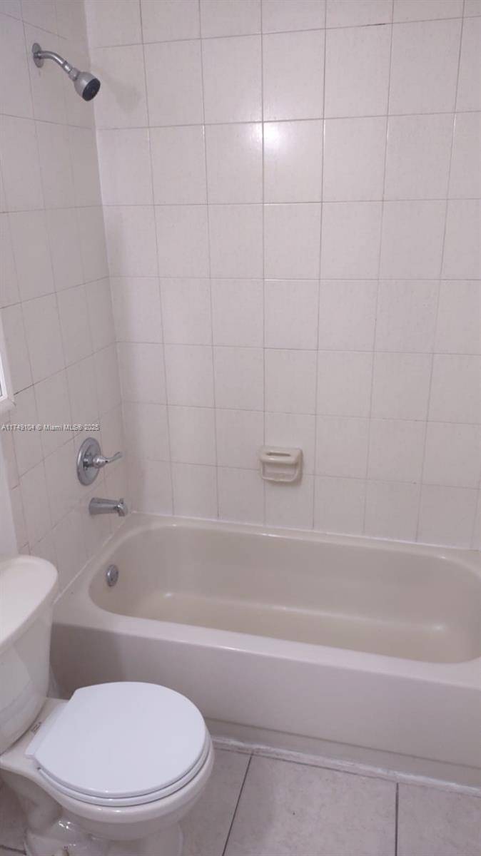 Miami, FL 33183,6660 SW 130 AV #1715