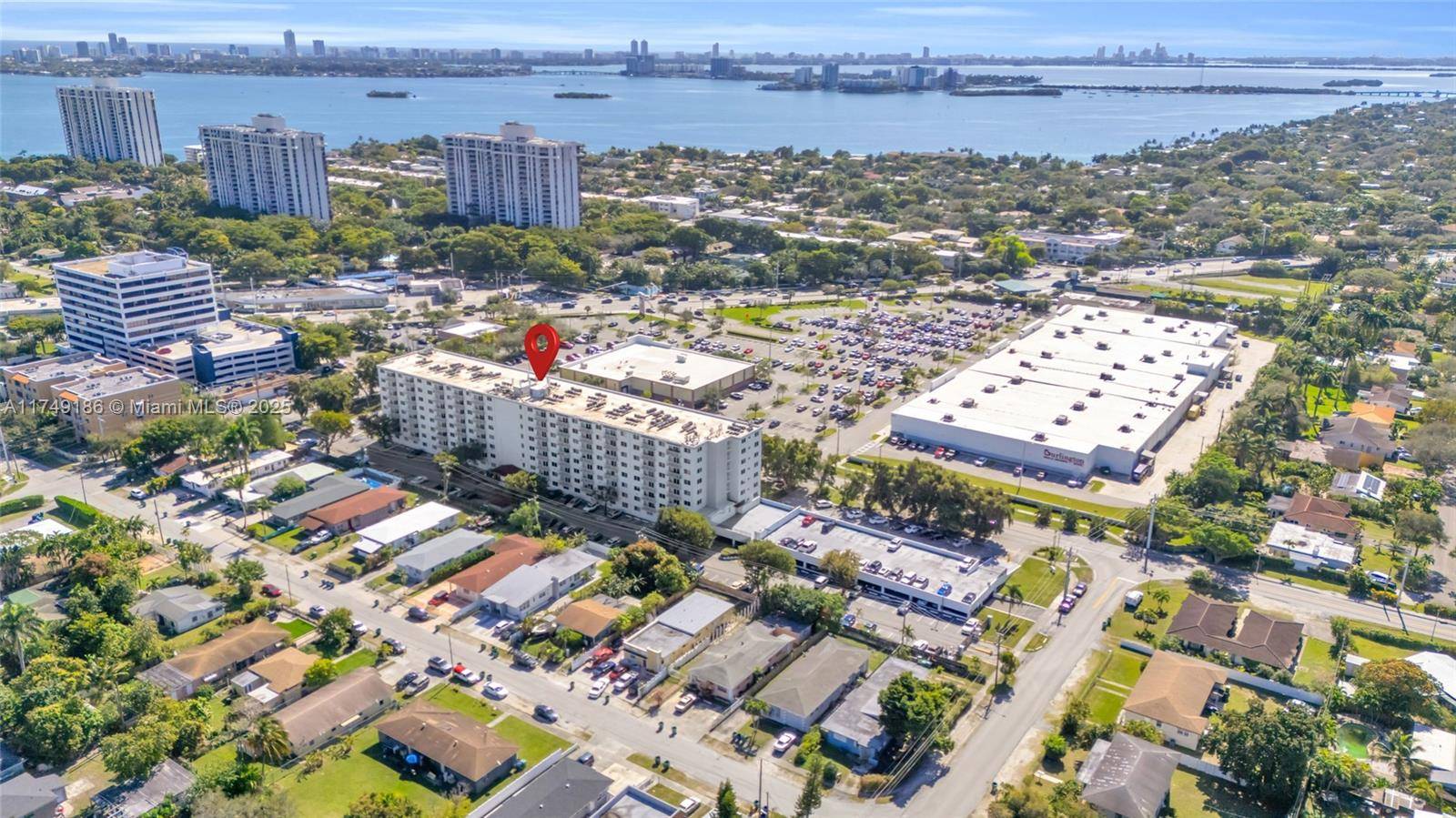 Miami, FL 33161,1251 NE 108th St #810