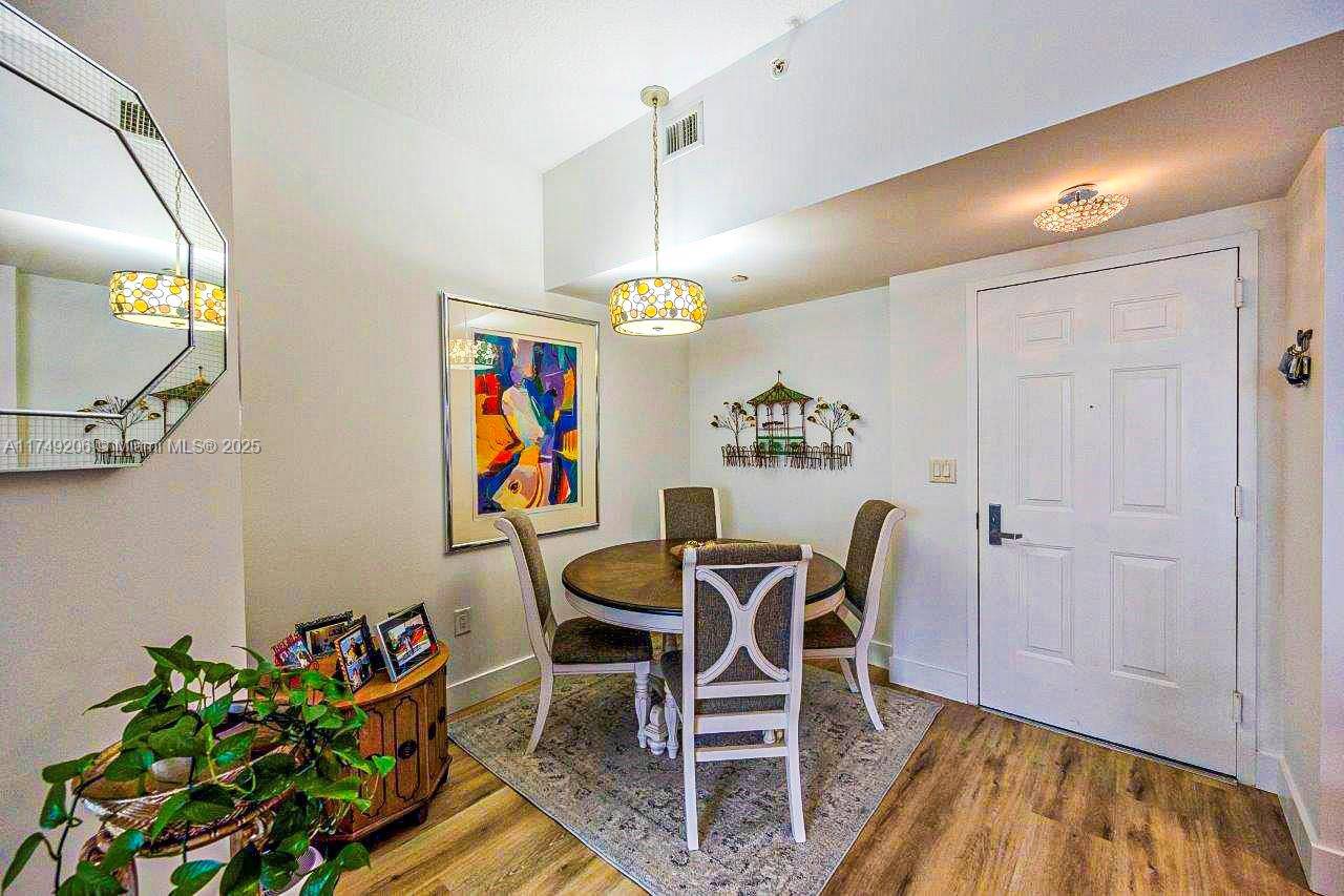 Plantation, FL 33324,510 NW 84th Ave #640